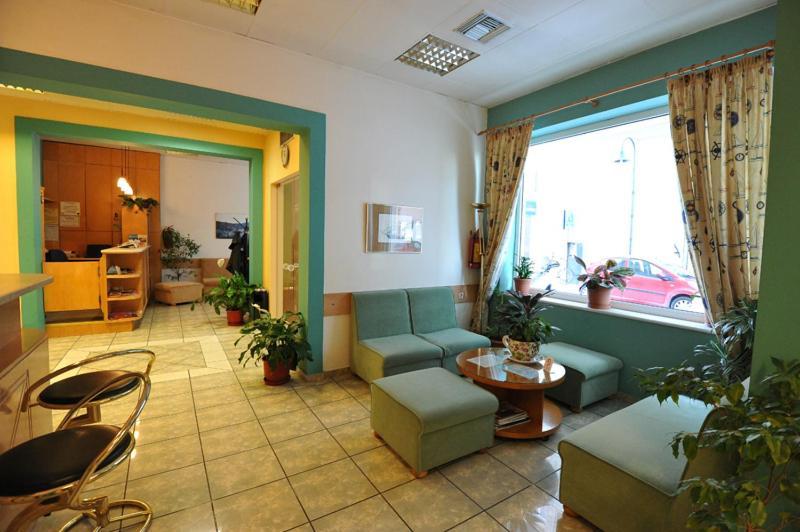 Hotel Avra Волос Экстерьер фото